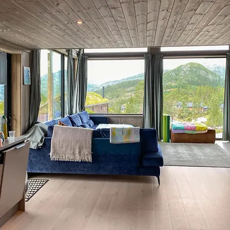 4 Bedroom In Dom wakacyjny *