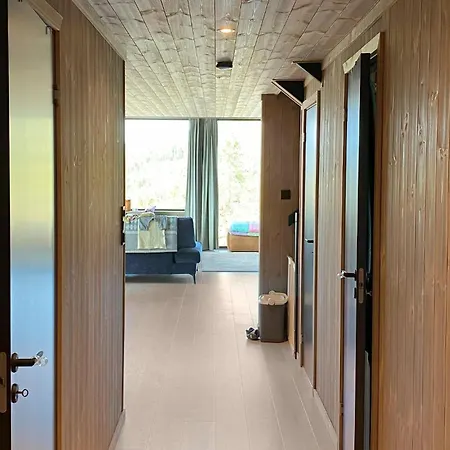 בית נופש 4 Bedroom In *