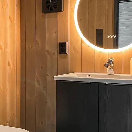 4 Bedroom In